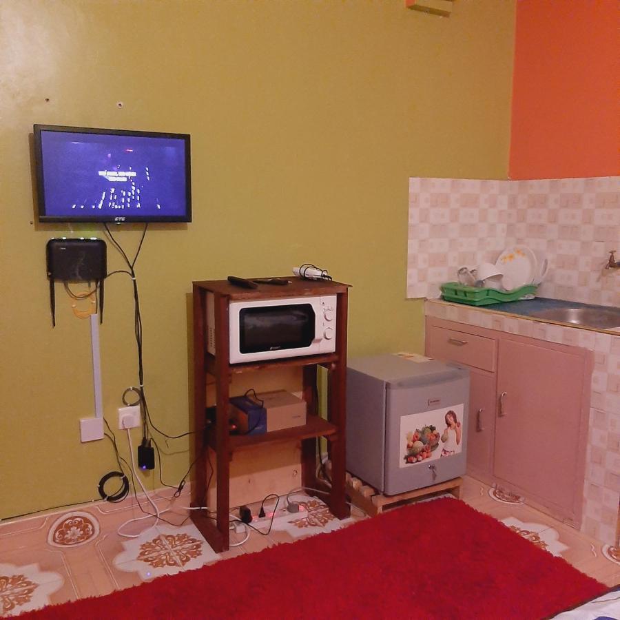 Gloria'S Place Studio Mombasa Bagian luar foto